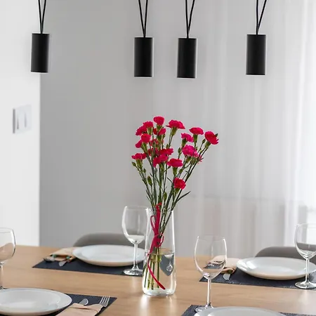 Angielska Grobla Z Parkingiem W Sercu Gdanska By Renters Apartament